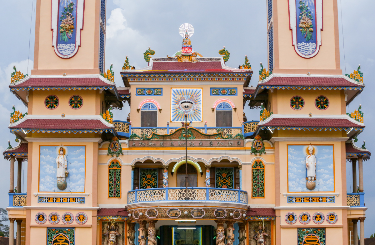 Architecture_Of_Tay_Ninh_Holy_See