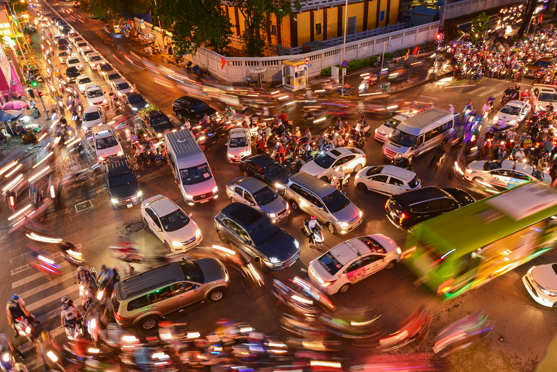 Transportation-in-Ho-chi-minh-city
